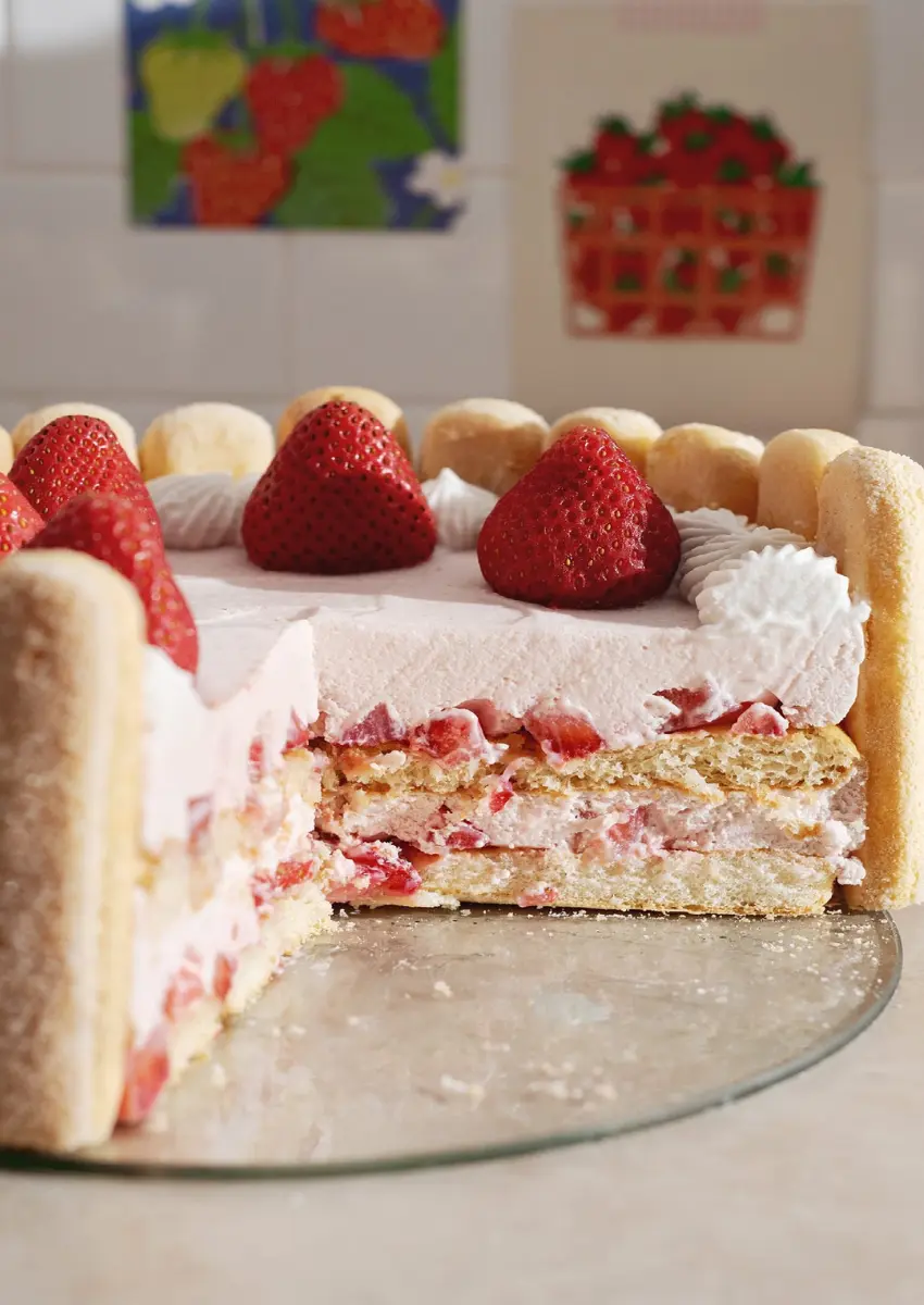 Strawberry Charlotte Cake