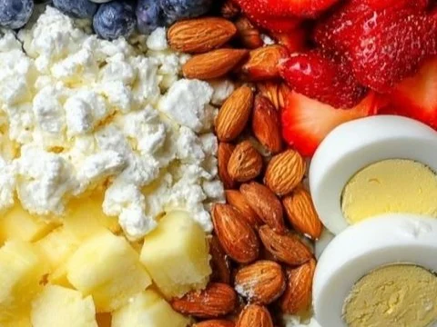 Easy High Protein Breakfast Boxes: Healthy Meal Prep for Busy Mornings