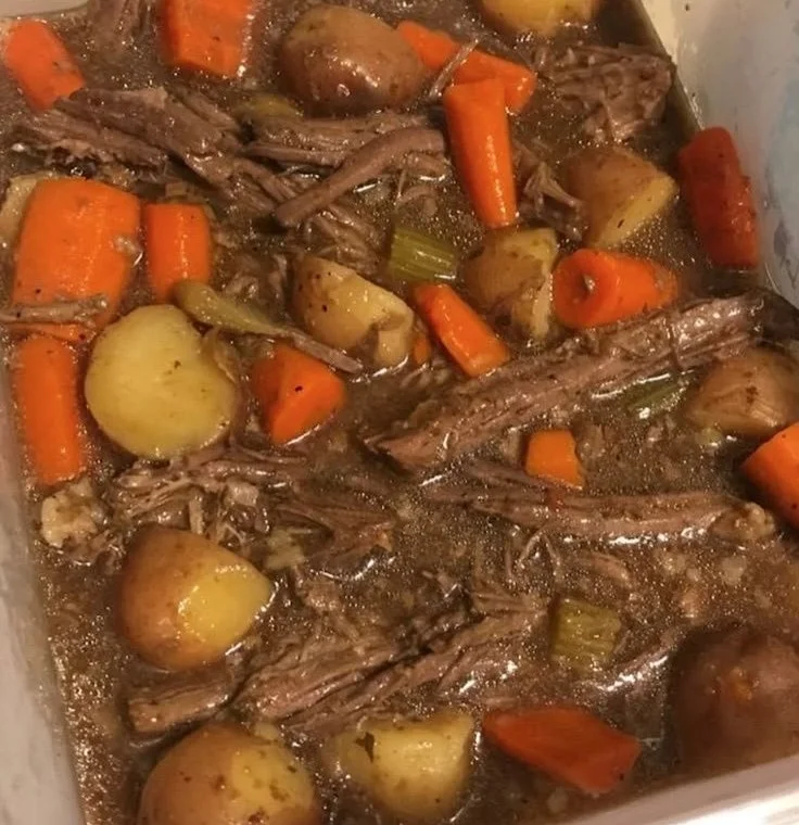 Easy Slow Cooker Pot Roast Recipe With Vegetables