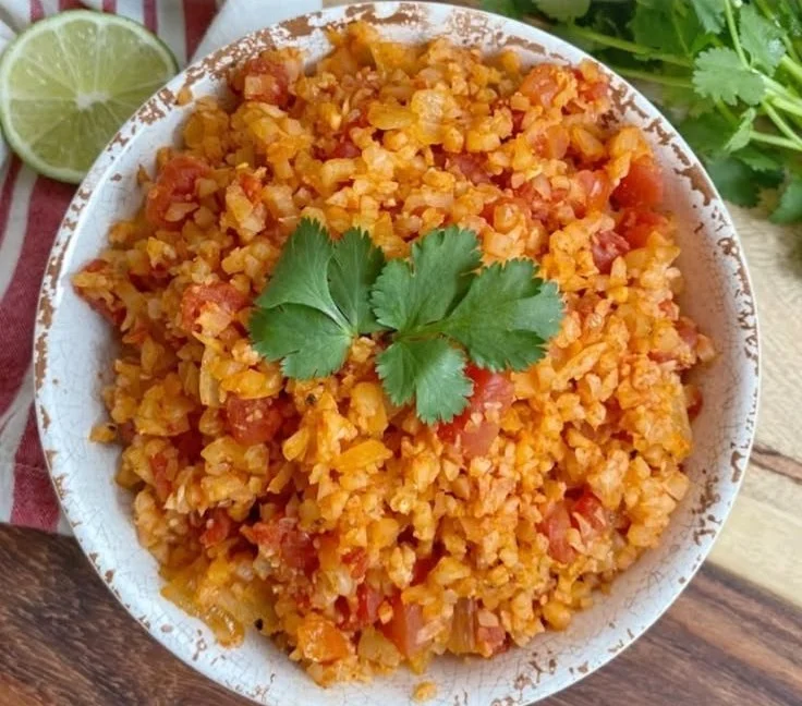 Easy Spanish Cauliflower Rice (Healthy & Low Carb)