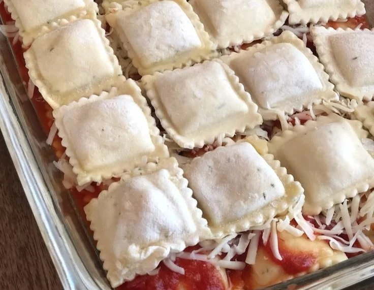 Lazy Lasagna (Cheesy Baked Ravioli)