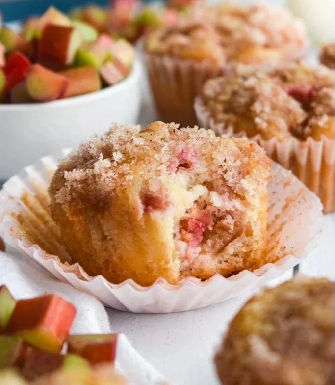 Rhubarb Muffins